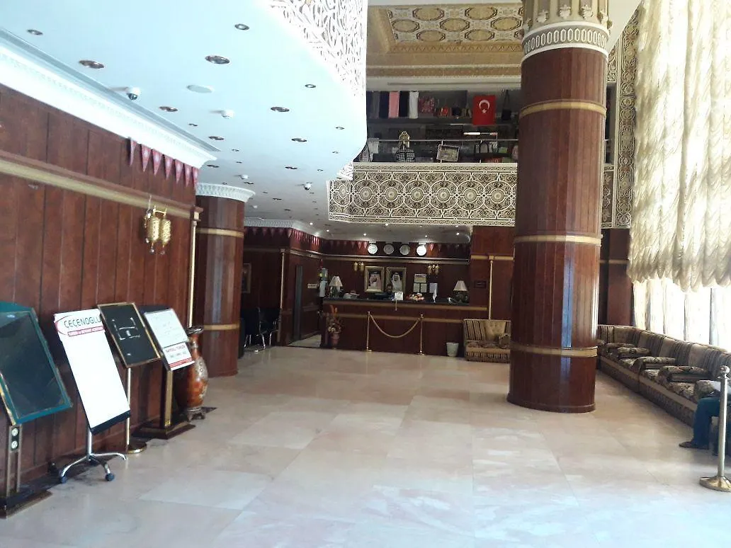 Orooq Al Thahab Al Makkiah Hotel 1 Mekke